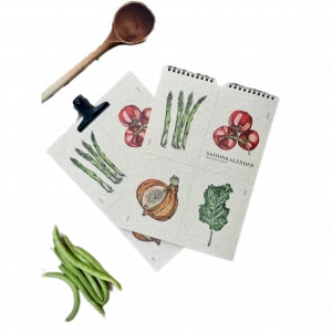 Saisonkalender mit Klammer und mit Ringbindung aus Graspapier mit Gemüse